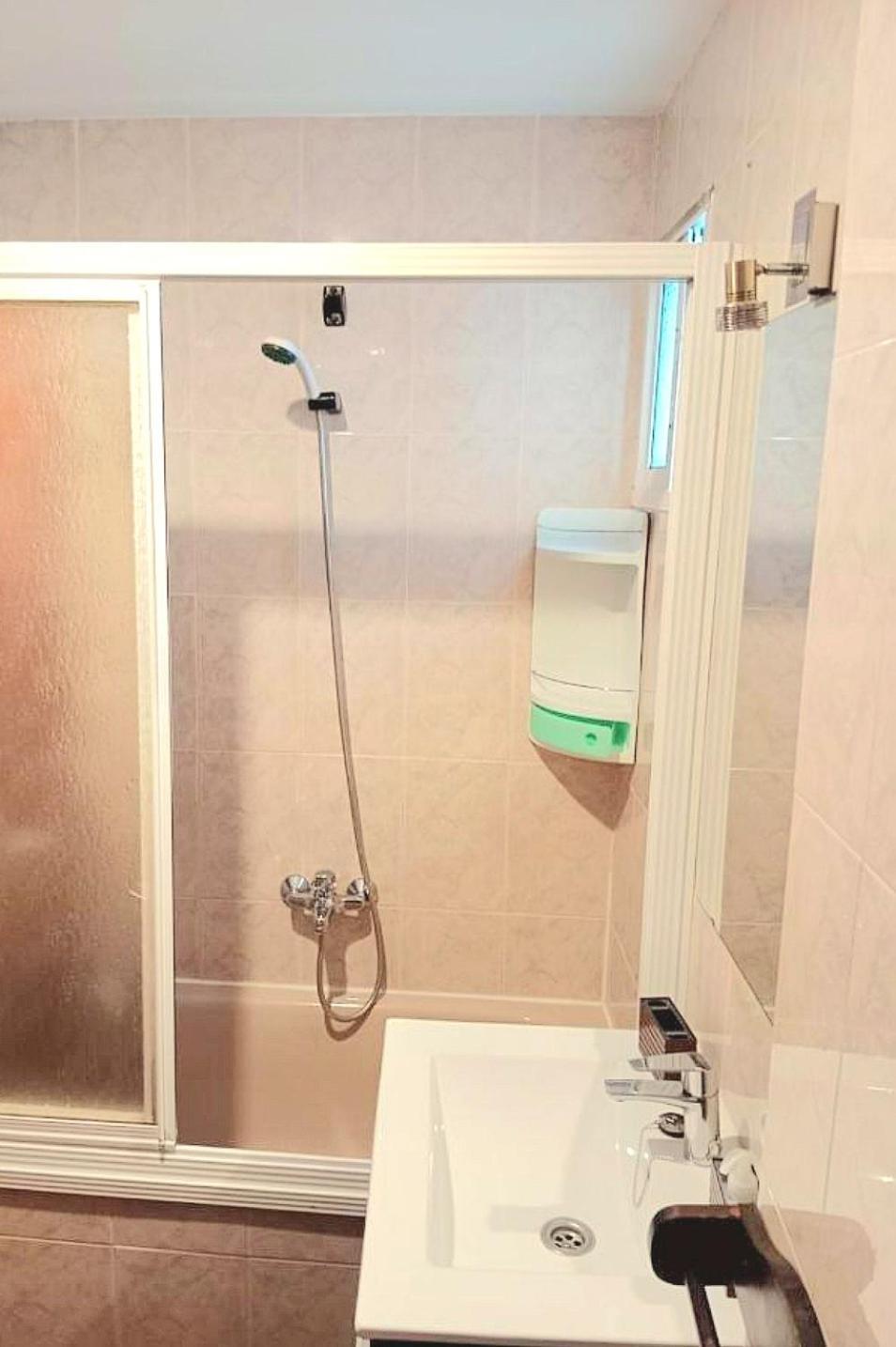 Apartamento Garcia Requena Jaen Exterior photo